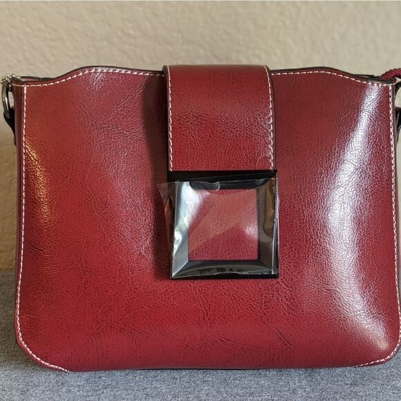 Cowhide Leather NWOT Hand Bag W/ Adjustable Strap - Picture 1 of 9